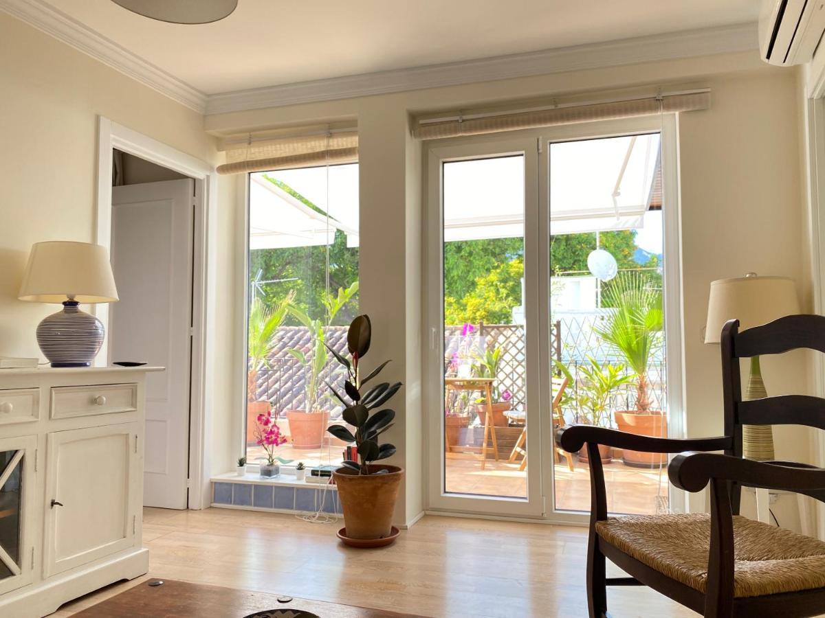 Apartamento Big Terrace Penthouse In Marbella Old Town Exterior foto