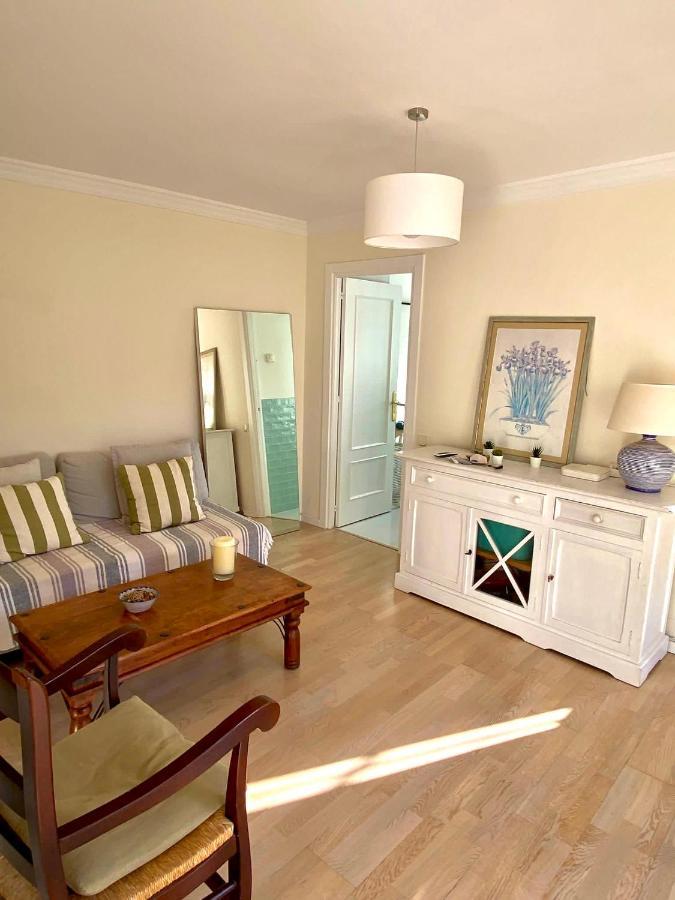 Apartamento Big Terrace Penthouse In Marbella Old Town Exterior foto