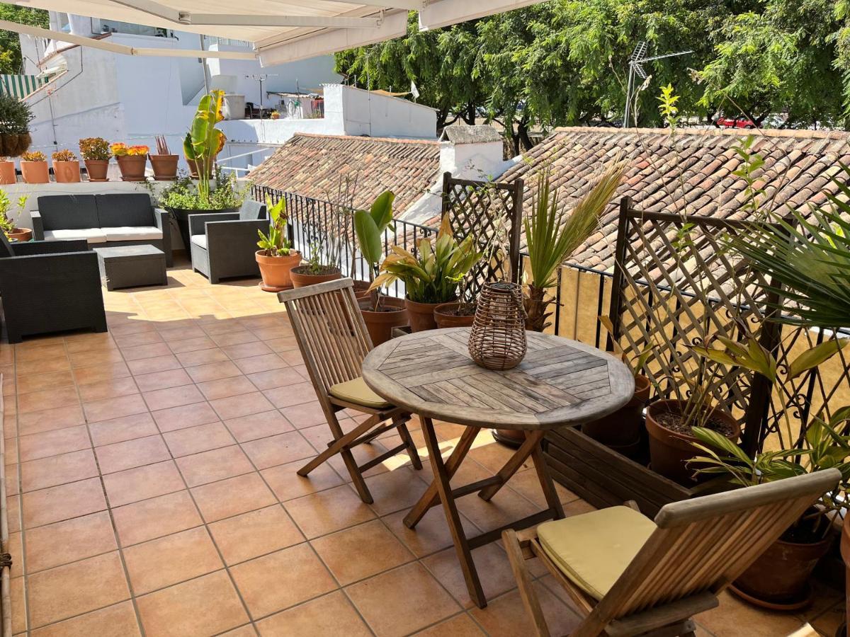 Apartamento Big Terrace Penthouse In Marbella Old Town Exterior foto
